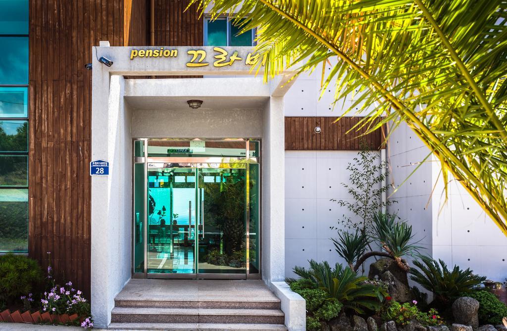 Krabi Pension Seogwipo Ngoại thất bức ảnh