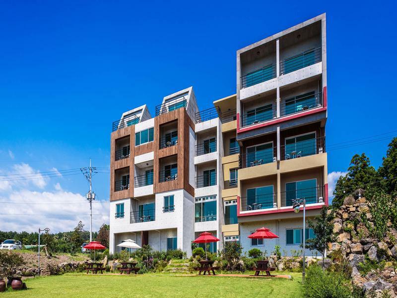 Krabi Pension Seogwipo Ngoại thất bức ảnh
